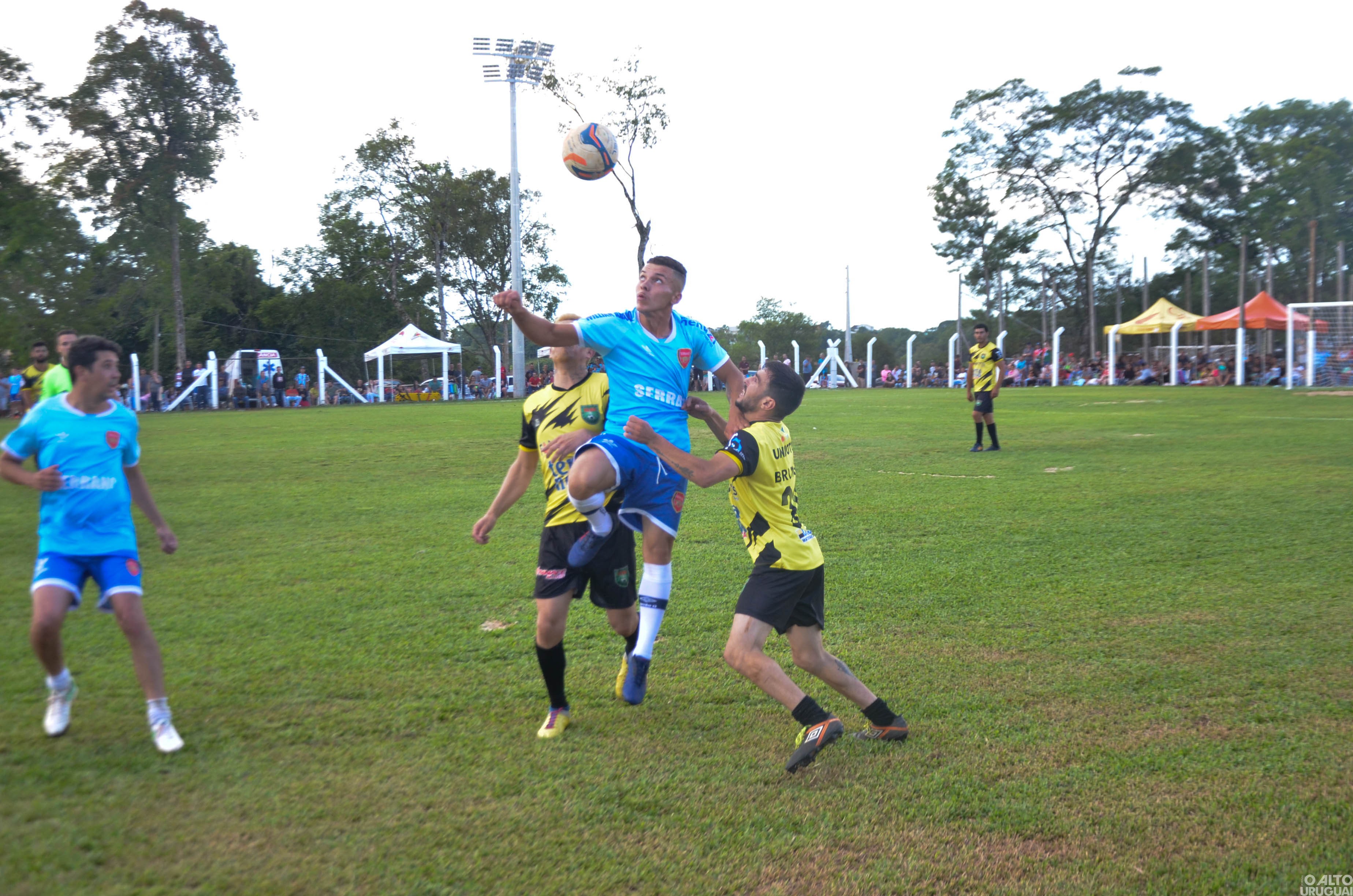 Caiçara: Nacional e Serrano vencem campeonato municipal