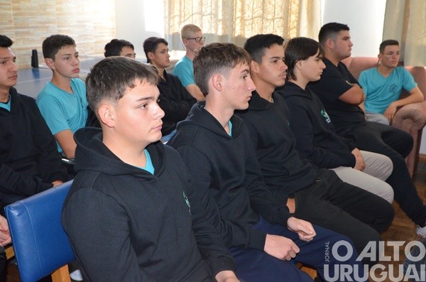 Casa Familiar Rural de FW abre inscrições para turma 2026