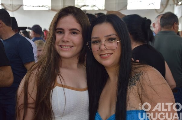 Festa do São Miguel do Braga reúne centenas de pessoas