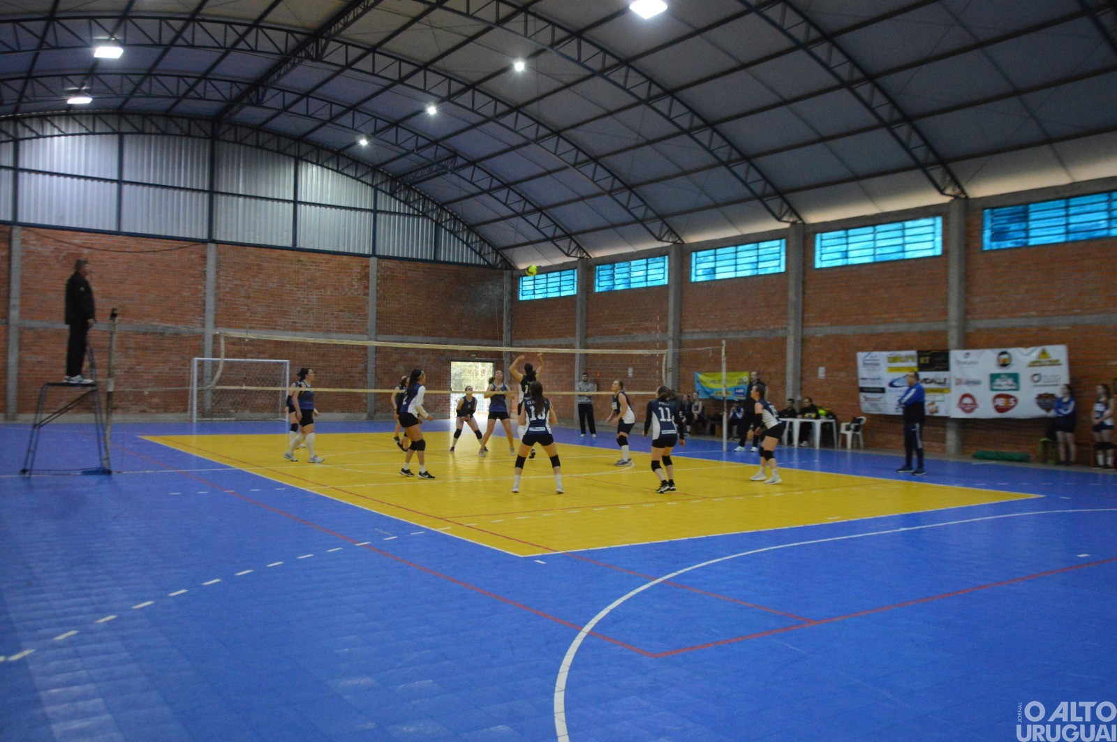 Copa Frederiquense de Vôlei é realizada na AABB-FW