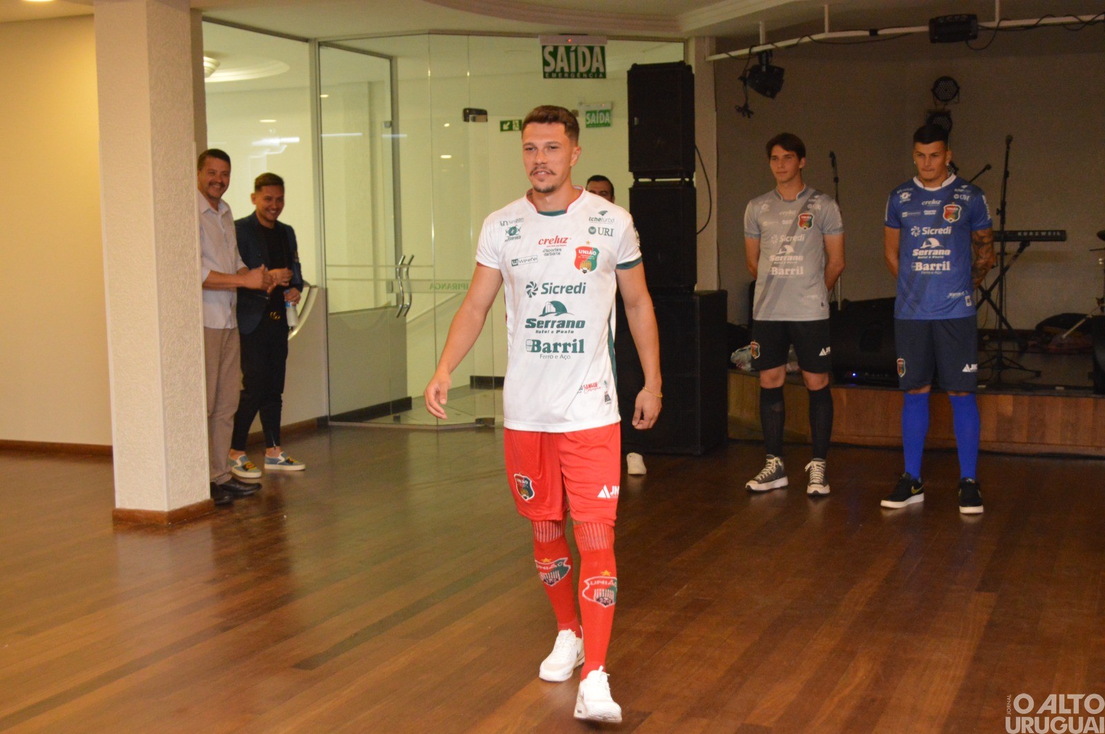 União Frederiquense apresenta novo uniforme e patrocinadores