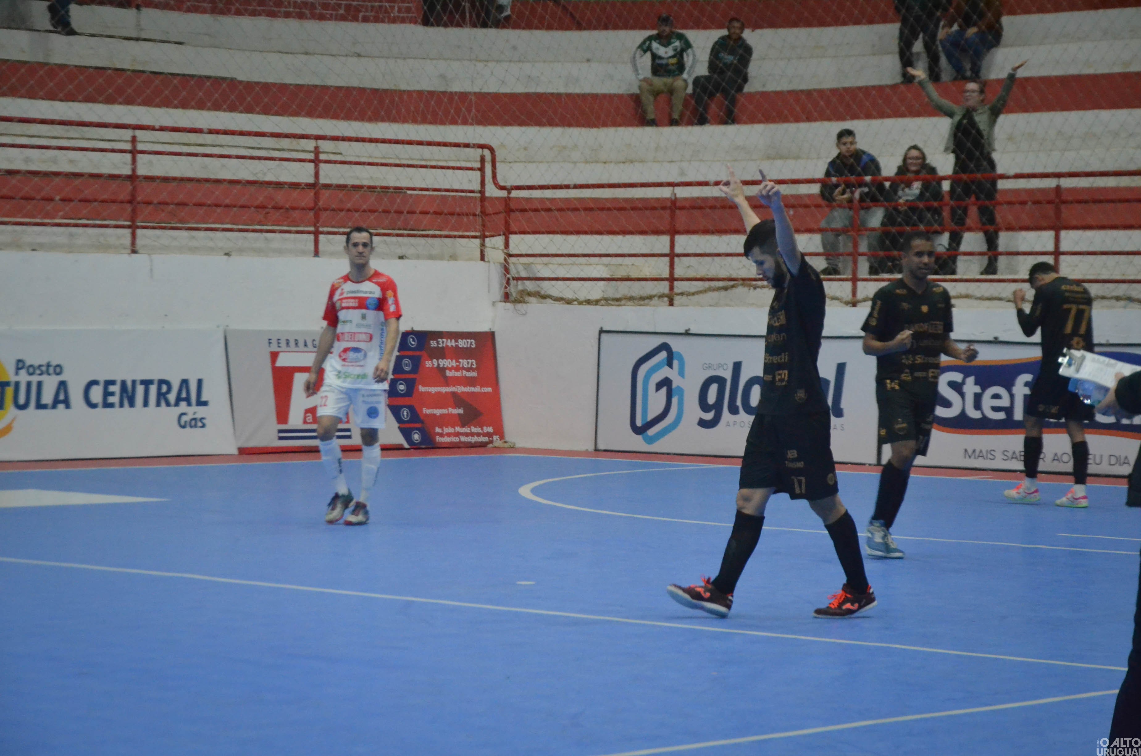 Guarani vira o jogo e estreia com vitória no Gauchão Série A