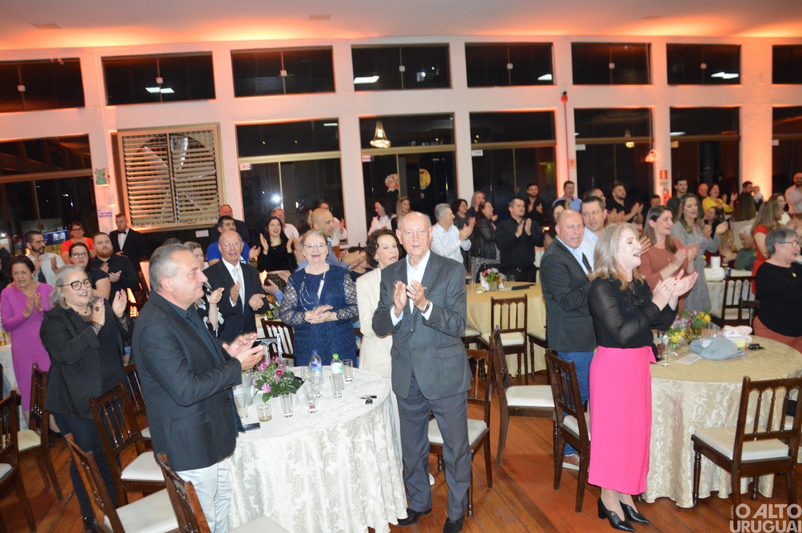 Jantar-dançante celebra os 60 anos da Escola Técnica José Cañellas em FW