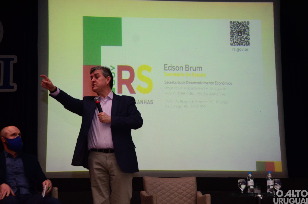 Secretário do Desenvolvimento Econômico do RS dialoga com lideranças da região