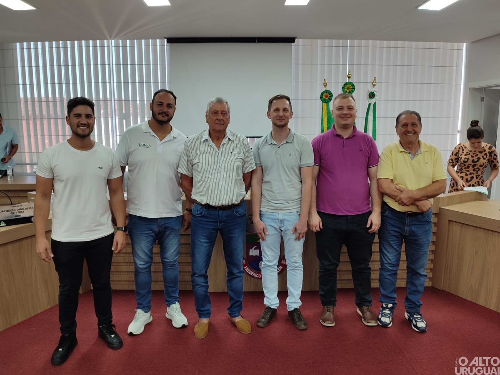 Quadras esportivas do parque de exposições de FW recebem os nomes de Alexsander Dominski e Alencar Zanella