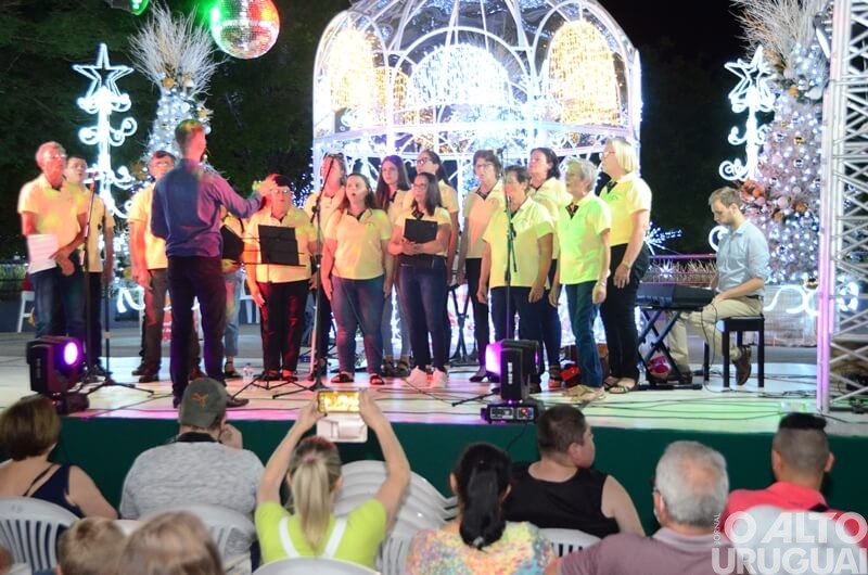 Coral de Castelinho abrilhanta noite do Frederico em Luz