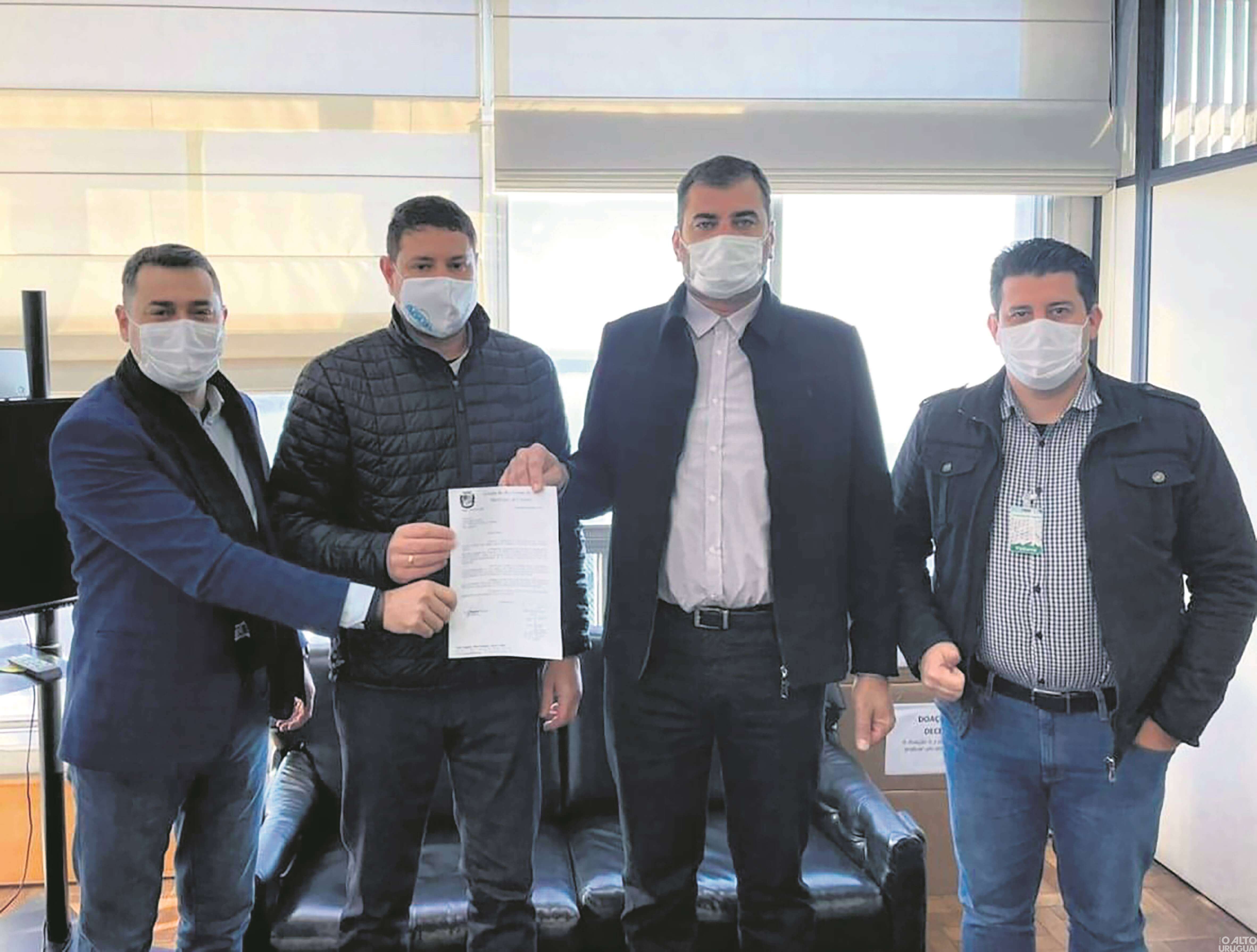 Caiçara: lideranças participam de reunião com o diretor da Corsan