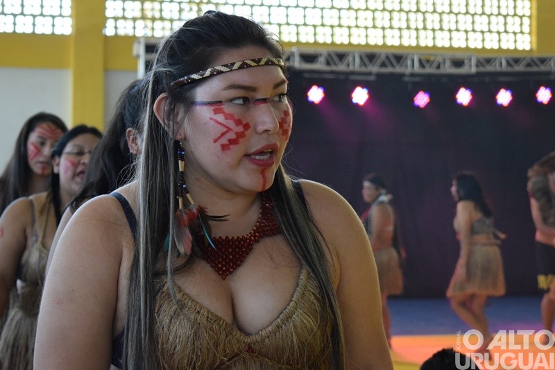 Projeto "O Povo Kaingang" realiza apresentações em municípios da região