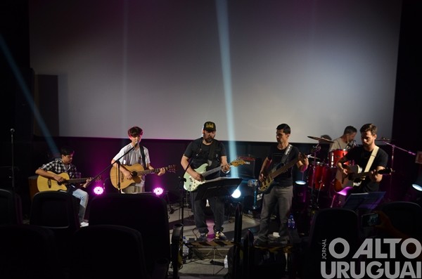 Cine Globo de Frederico Westphalen recebe Mostra de Escolas Musicais