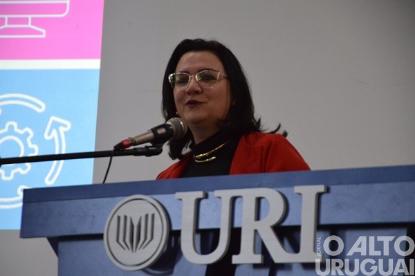 Frederico Westphalen debate excelência e avaliação no ensino público