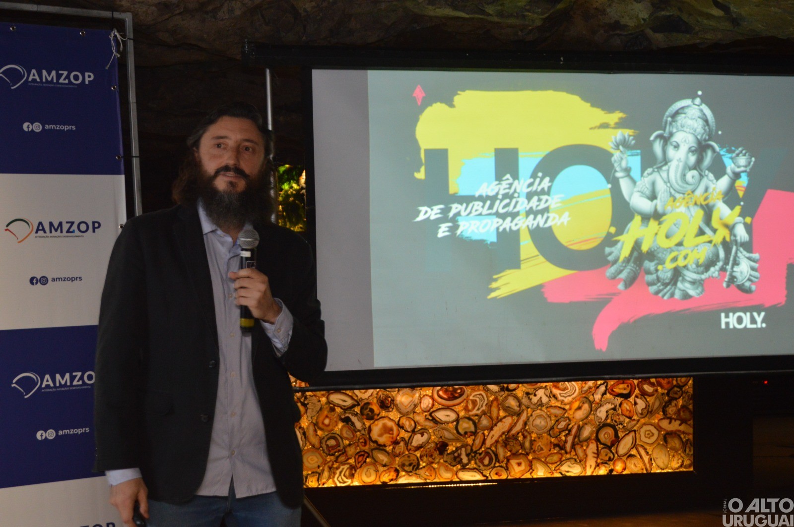 Nova identidade visual da Amzop é apresentada