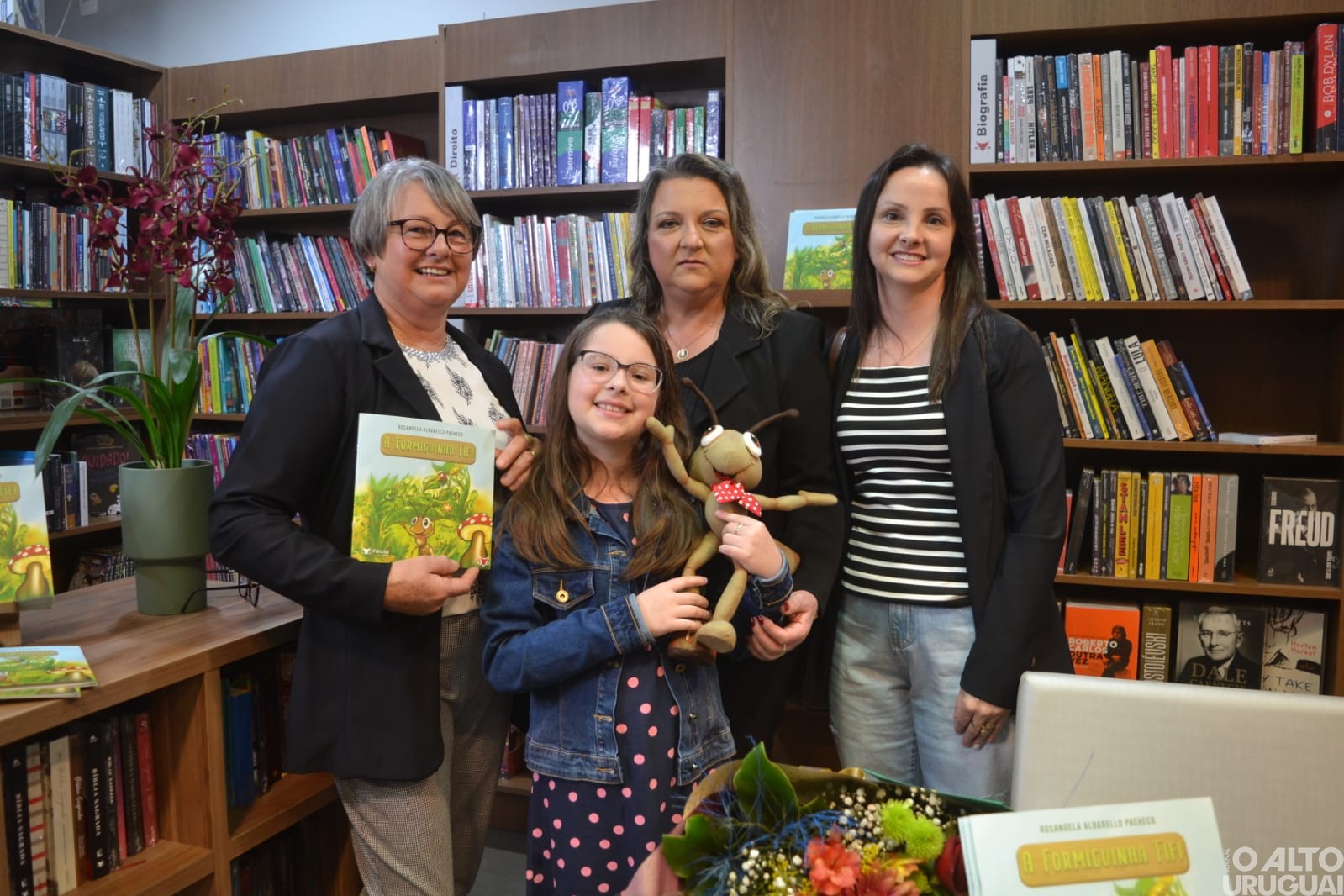 Frederiquense lança livro infantil