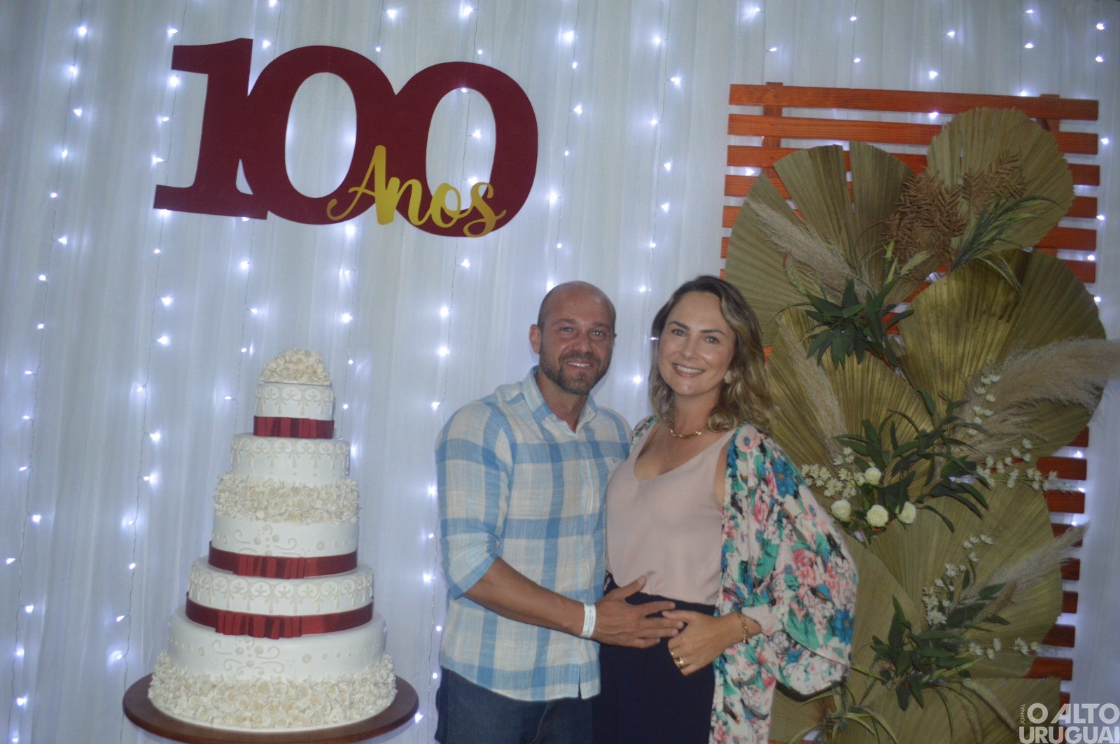 Centenas de pessoas participam das comemorações dos 100 anos de São João do Porto