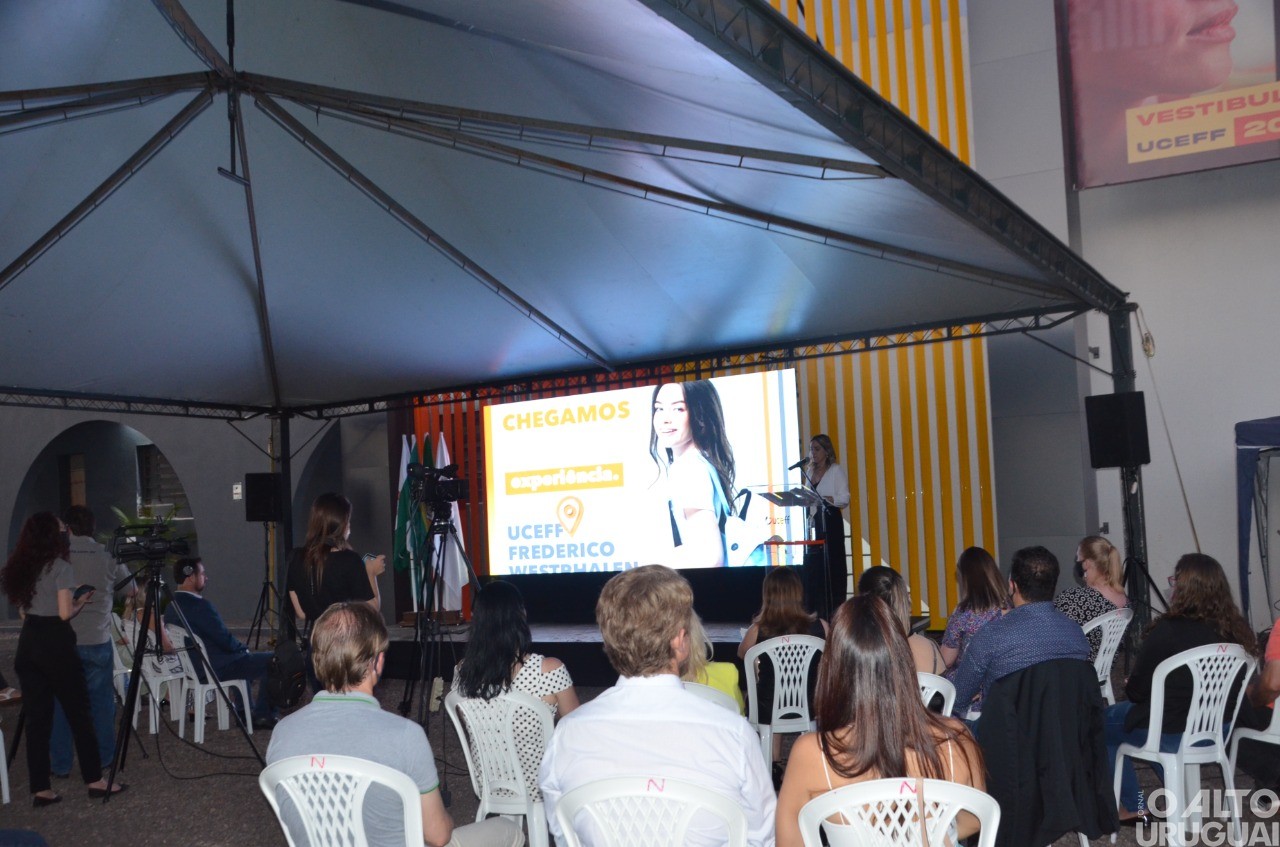 UCEFF inaugura unidade em FW