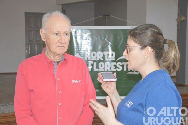 Evento realizado pela Creluz em Pinhal marca o Dia da Árvore