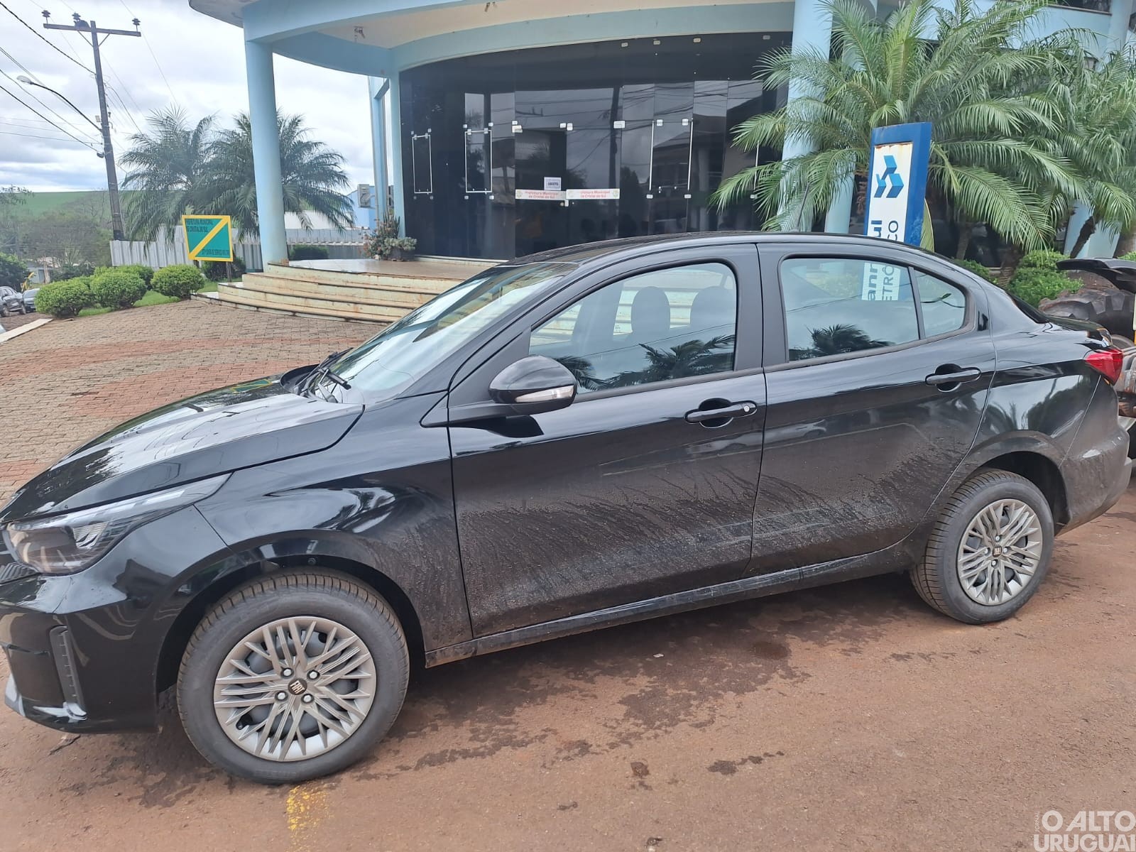 Administração de Cristal do Sul investe na saúde com novo veículo