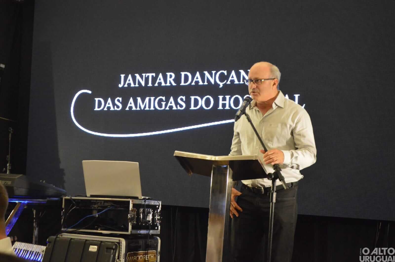 Jantar-dançante das Amigas do Hospital é realizado em Seberi