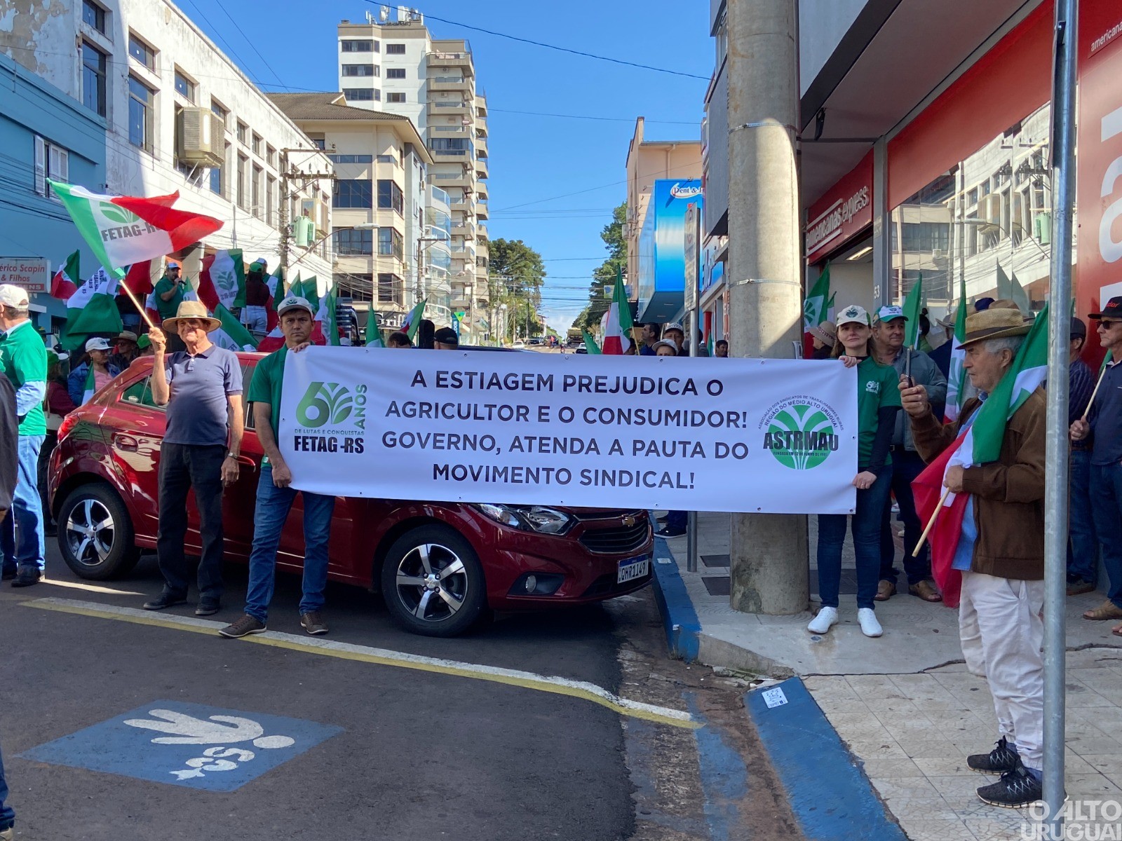 Trabalhadores rurais realizam manifestação em FW