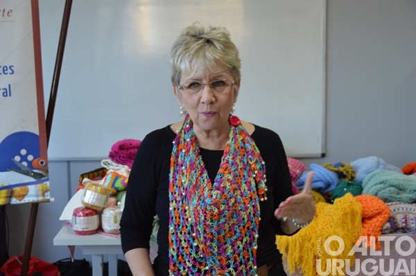 Tricolã promove workshop de tricô e crochê em FW