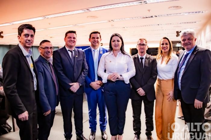 Famurs apresenta projeto de pavimentação da Rodovia do Mercosul em Brasília