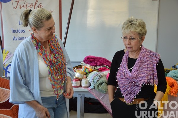 Tricolã promove workshop de tricô e crochê em FW