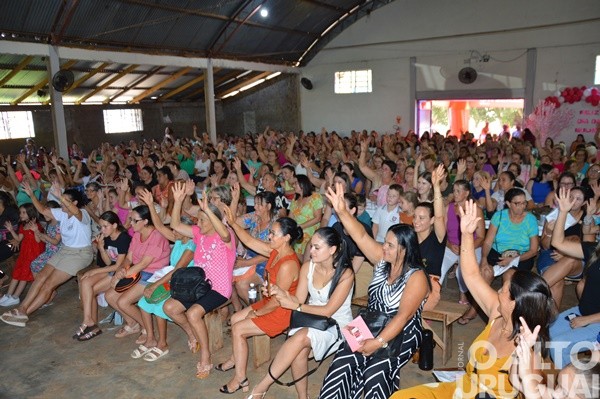 Cristal do Sul celebra Dia da Mulher em São José do Braga
