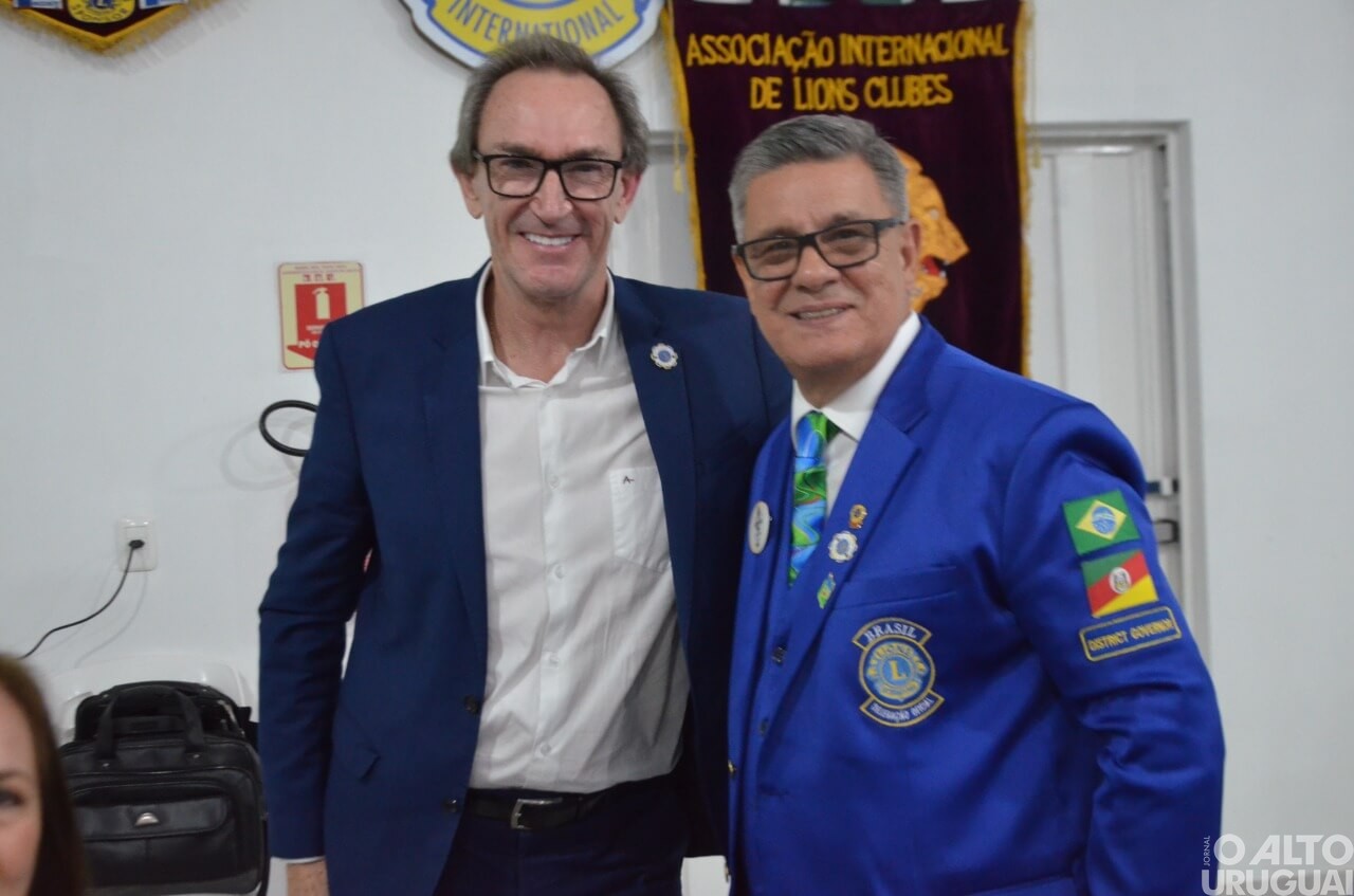 Lions Clube de FW dá posse a sua nova diretoria
