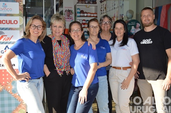 Tricolã promove workshop de tricô e crochê em FW