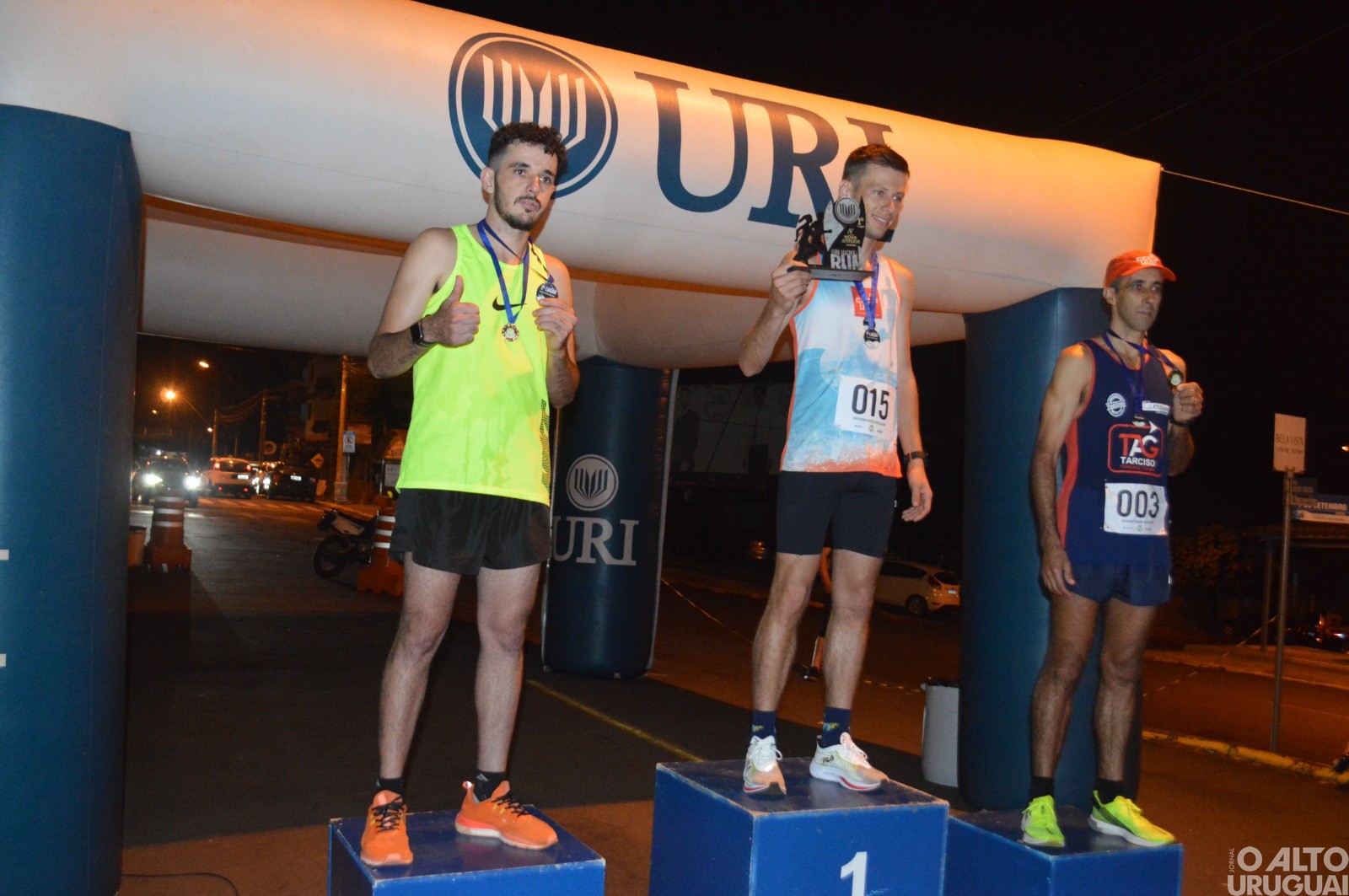 URI Night Run reúne grande número de corredores em FW
