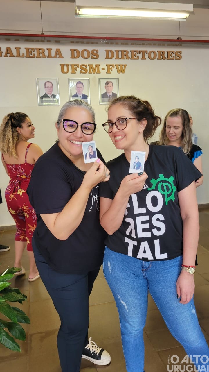 Alunos da Apae-FW transformam a fotografia em arte e conexão