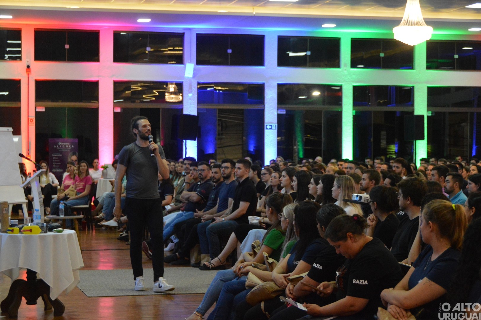 Novo Jeito Frederico de Atender reúne mais de 600 pessoas em FW