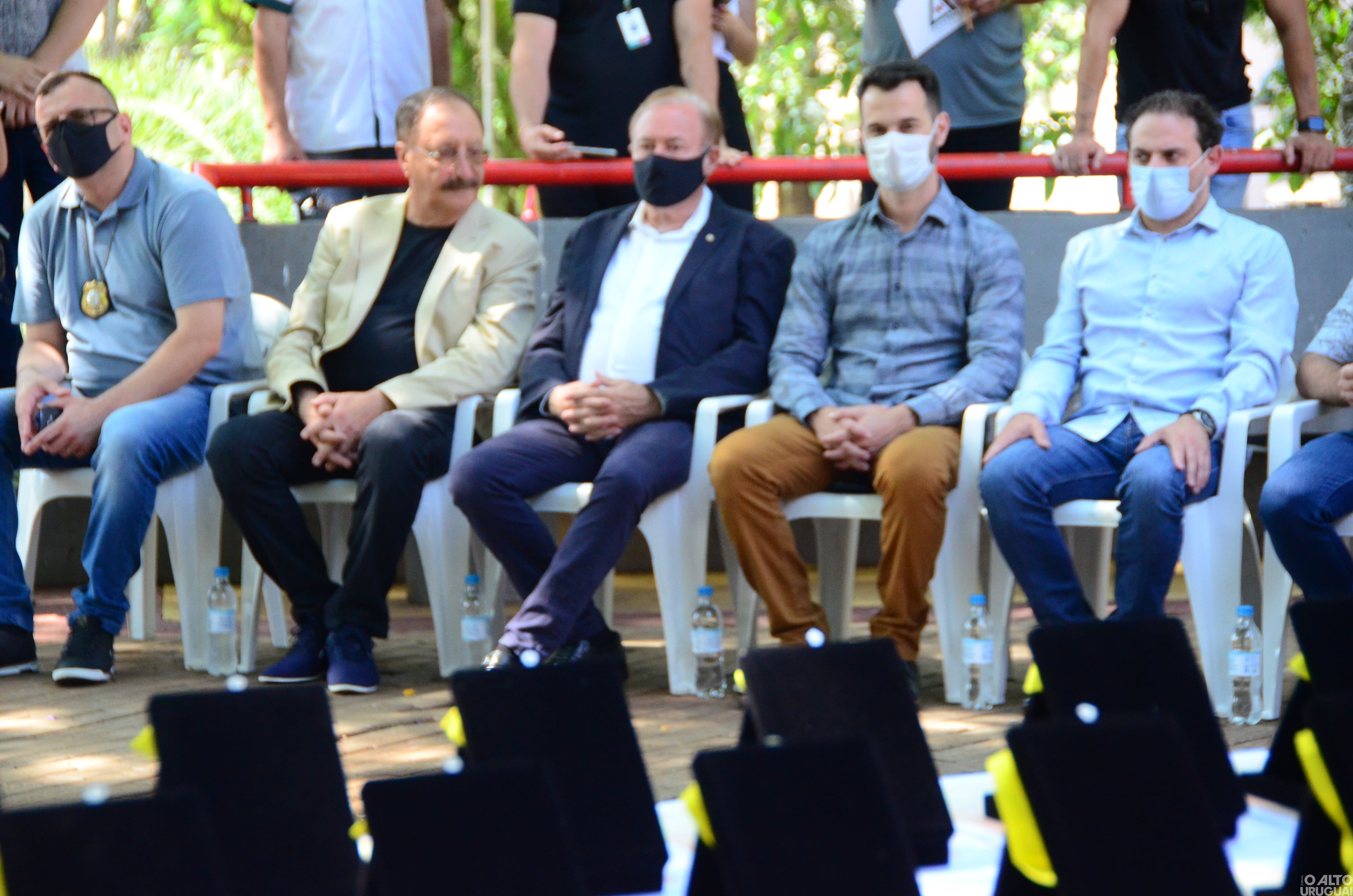 37º BPM realiza cerimônia de entrega de comendas a homenageados