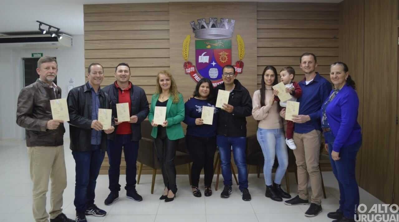 Rudimar Santos lança seu 15º livro em FW