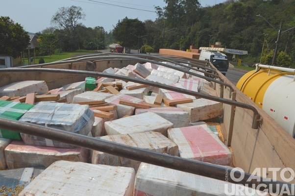 PRF apreende quase cinco toneladas de maconha em Iraí