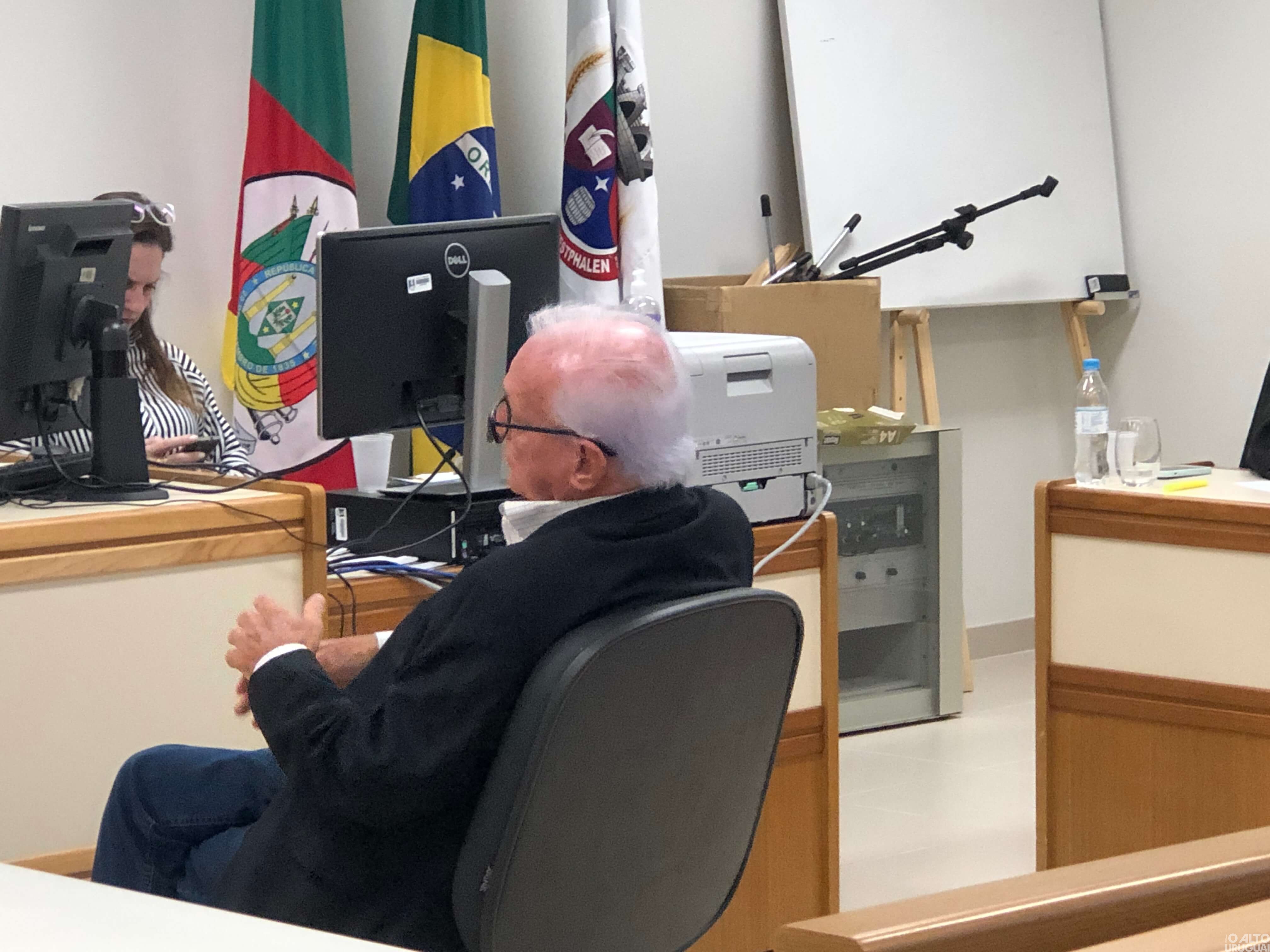 Inicia júri da acusada de tentar matar o prefeito de Palmitinho