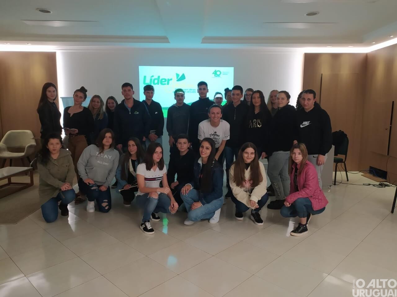 Líder Jovem e Sicredi Mulher iniciam novas turmas em 2022