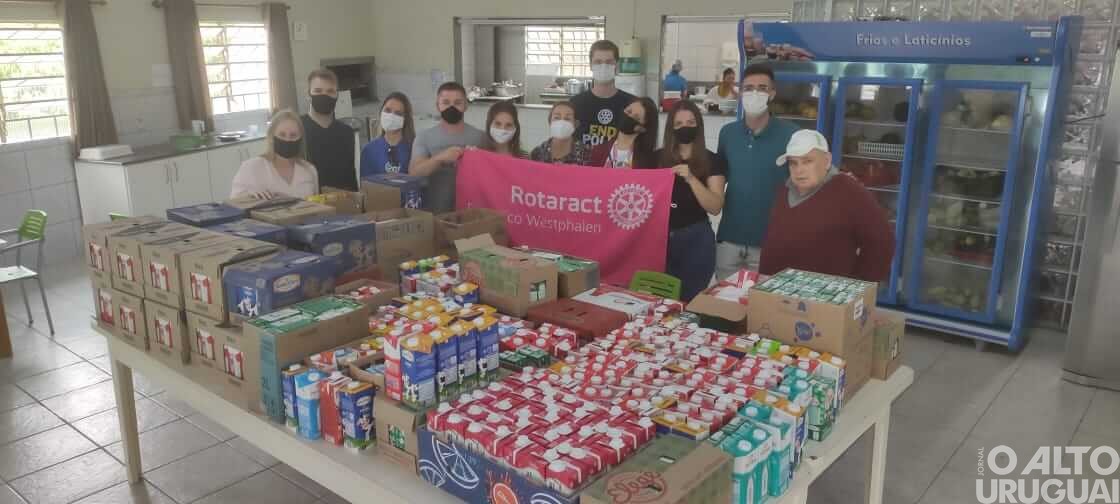 Rotaract promove ação em prol do Lar dos Idosos de FW