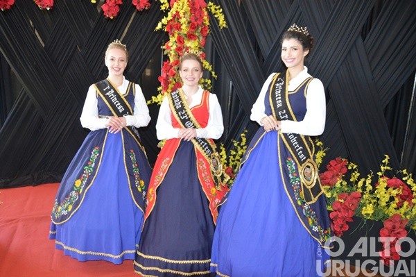Corte da 24ª Oktoberfest é escolhida em Alpestre
