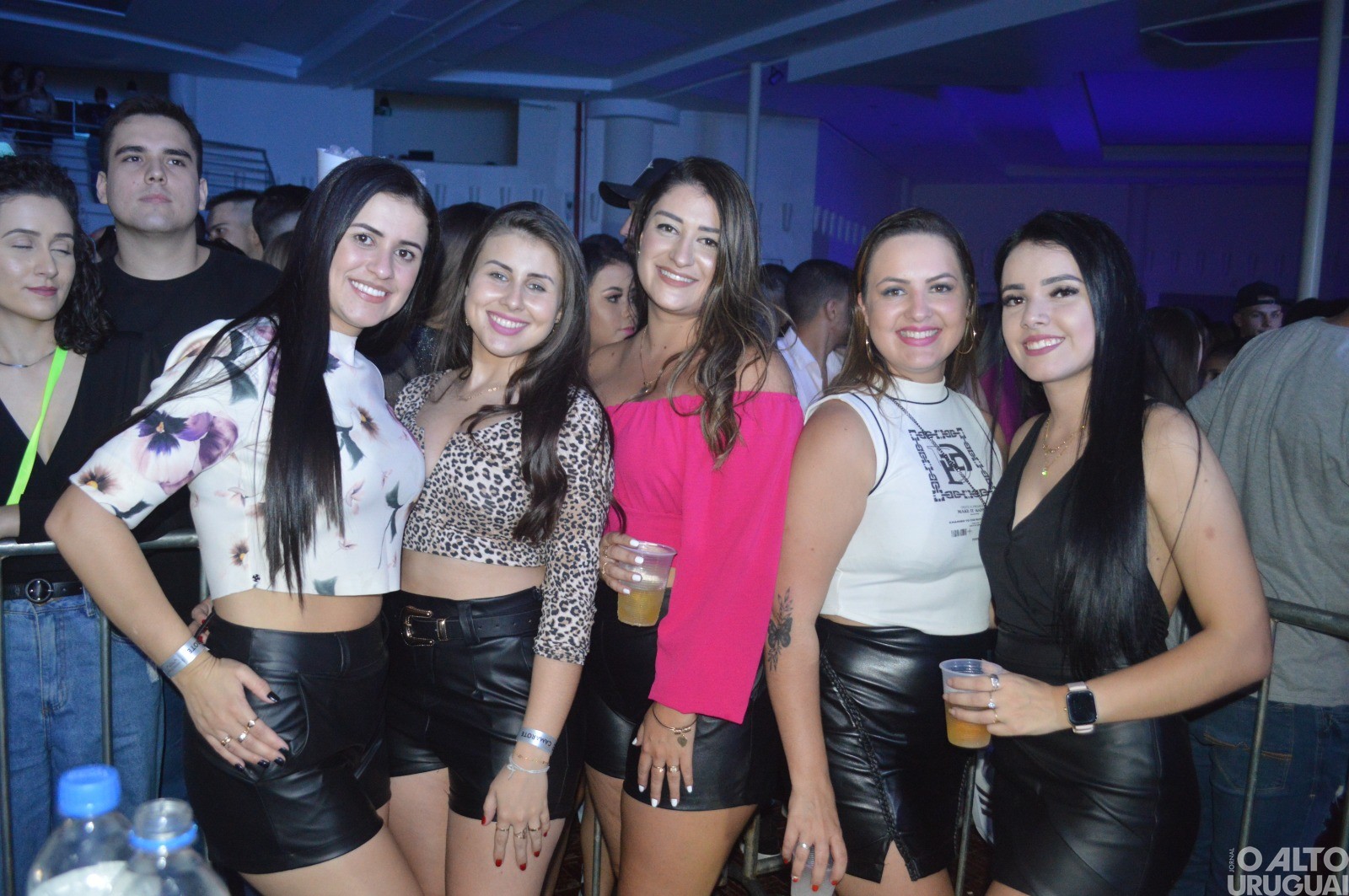 Sertanejo Luan Pereira reúne grande público em show em FW