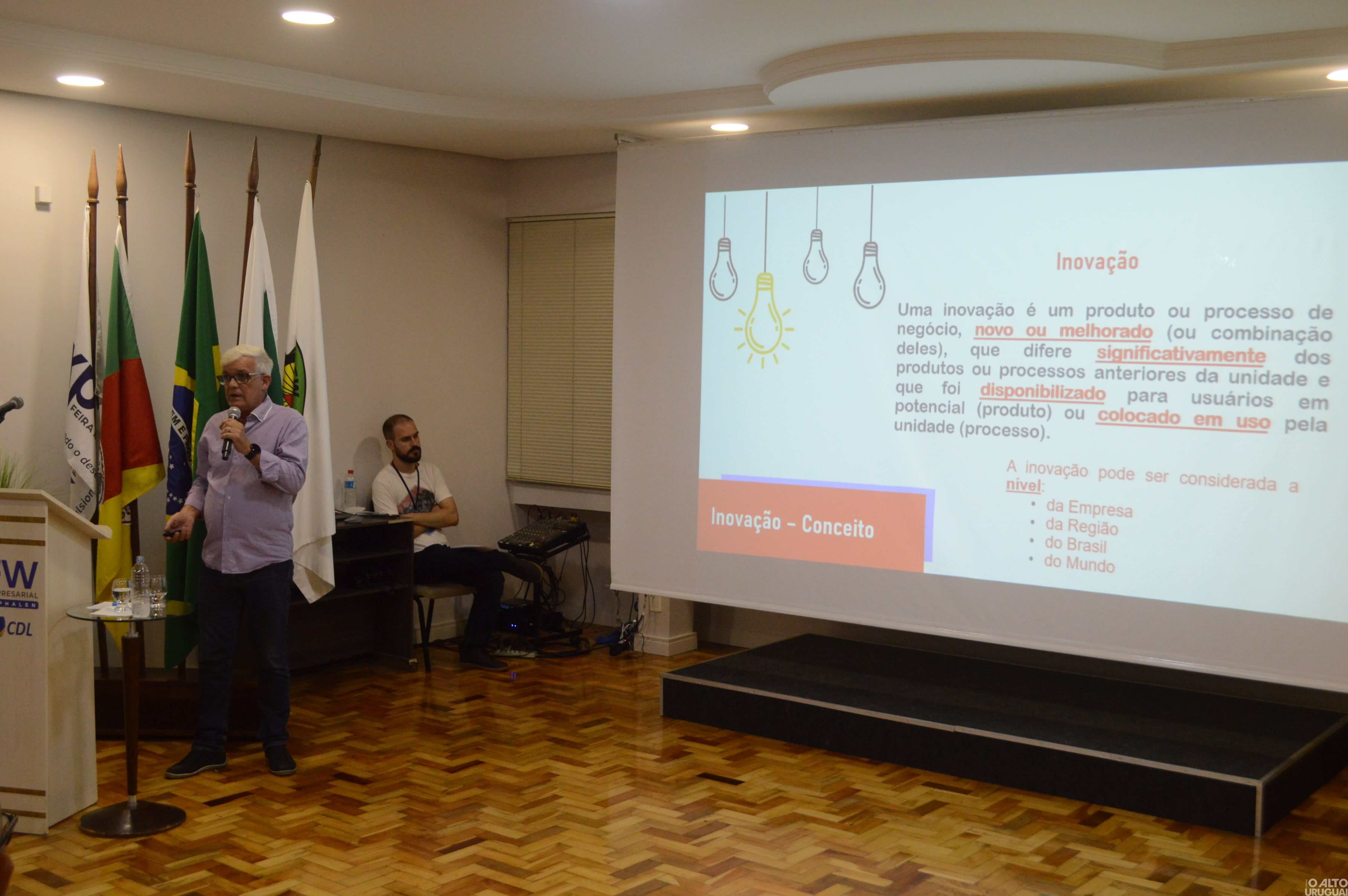 Cresol Raiz promove conversa sobre inovação empresarial