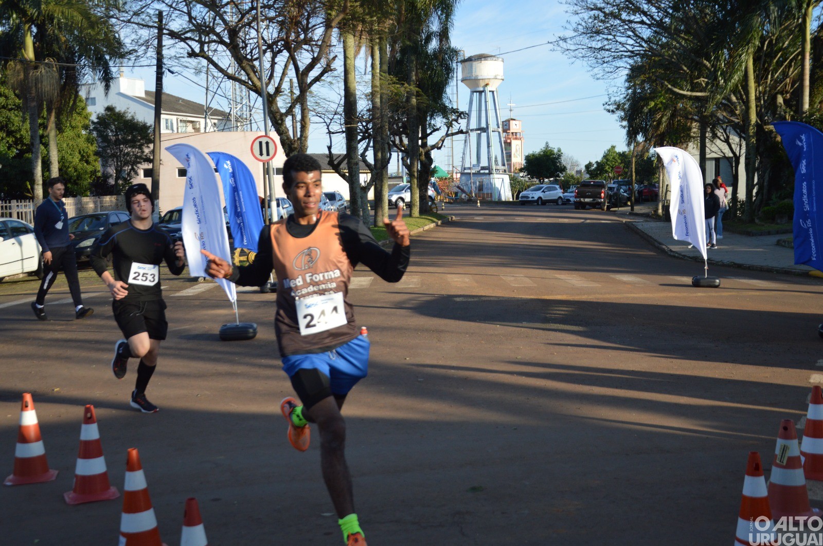2ª Rústica de Caiçara reúne atletas de toda a região