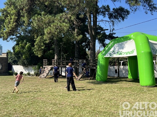 “Ventos de alegria” deixam colorido o céu de FW