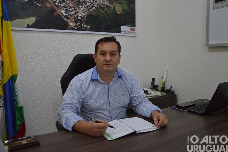 Prefeitura de Novo Tiradentes antecipa 13º salário para mais de 200 servidores