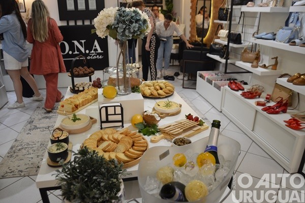 Loja Dona Store comemora três anos em FW