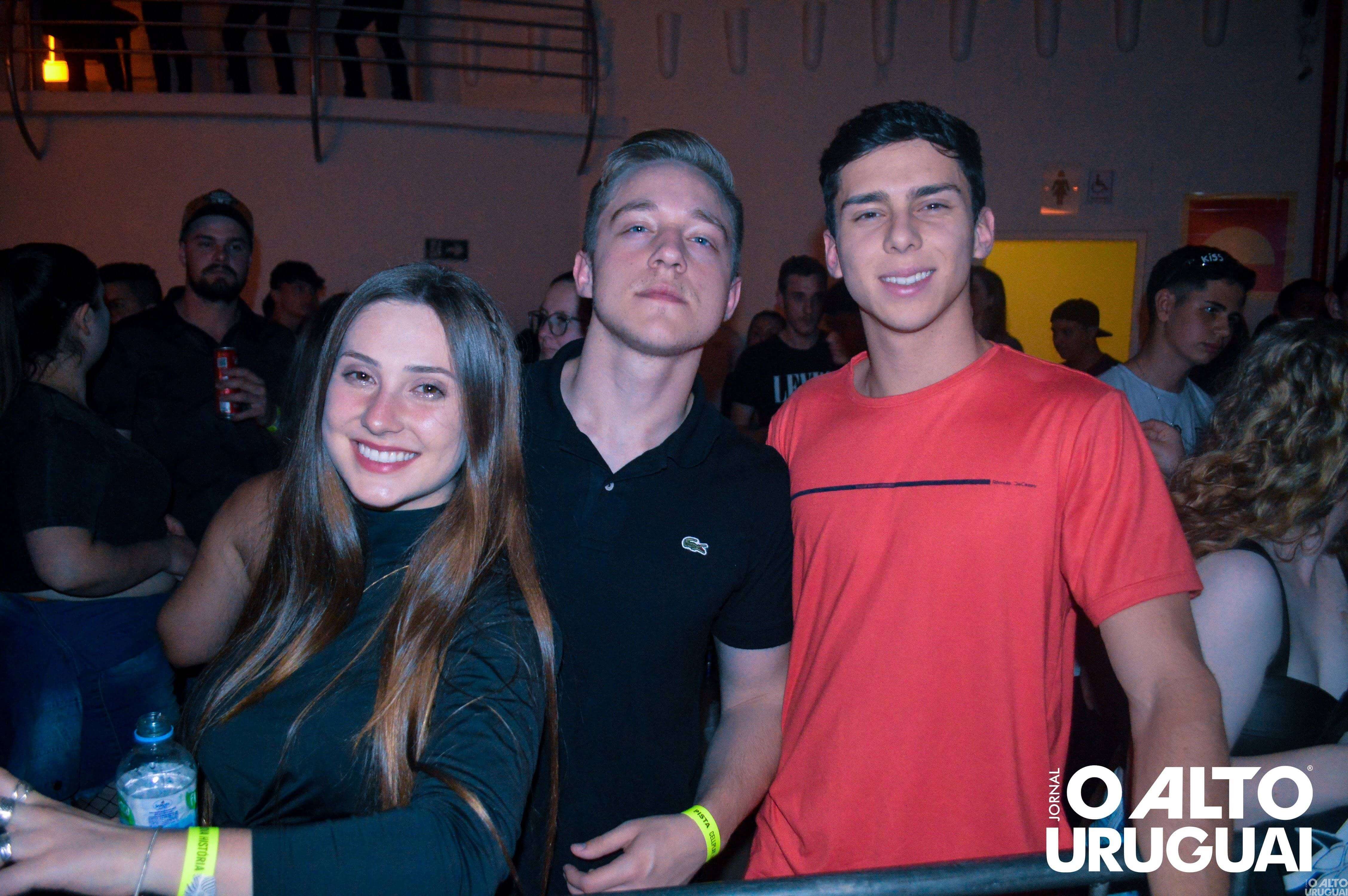 Show com Livinho reúne grande público em FW