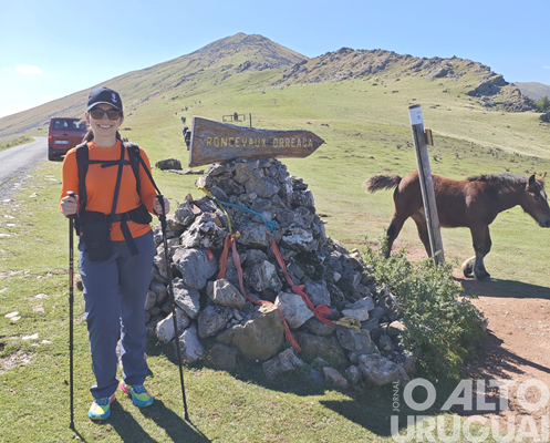 Servidora da UFSM/FW percorre trajeto do Caminho de Santiago Francês