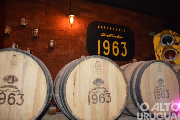 Divina Femme celebra nove anos com evento beneficente