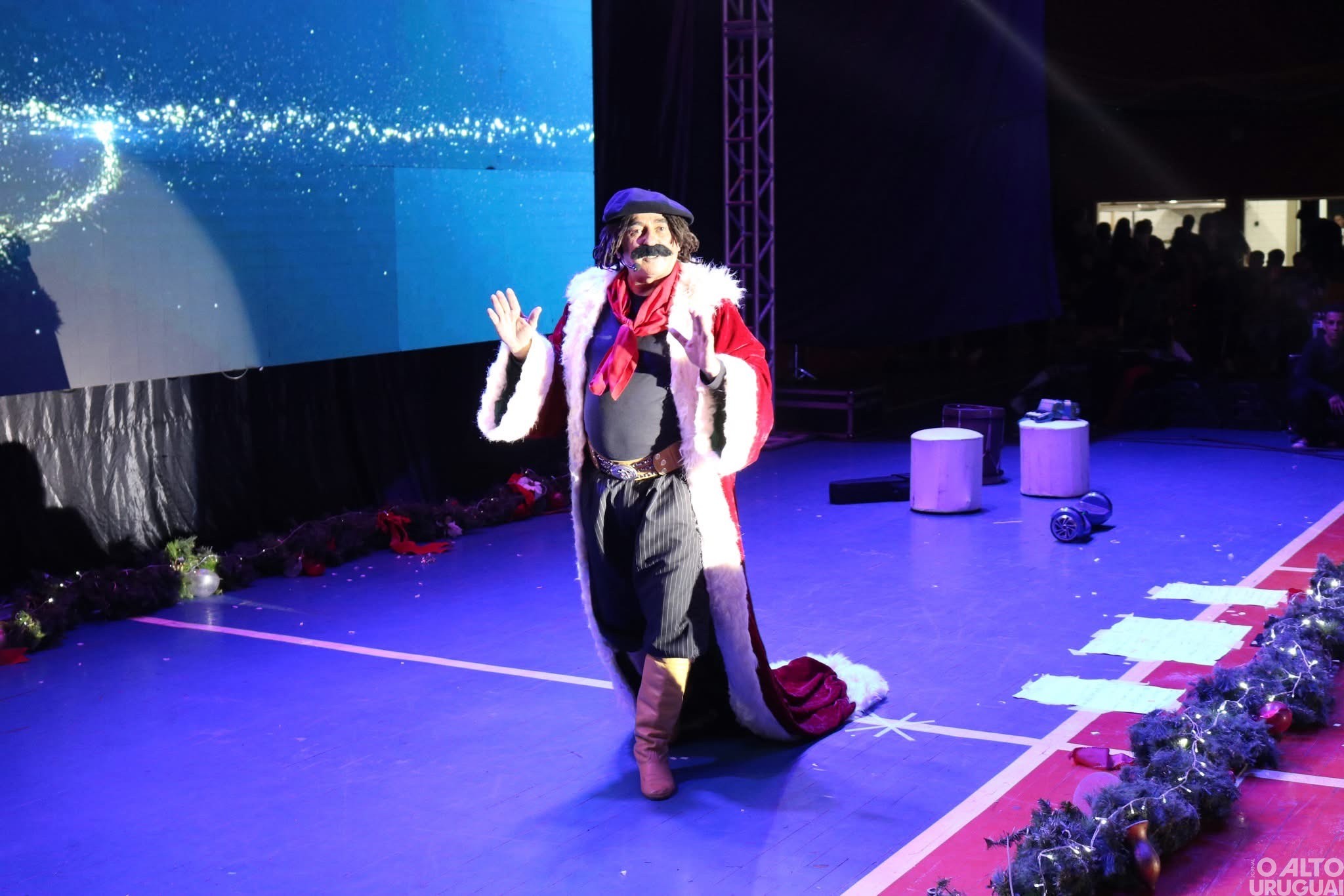 Pinhal celebra o Natal com grande espetáculo de música e comédia