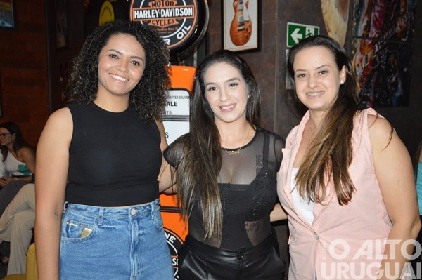 Divina Femme celebra nove anos com evento beneficente