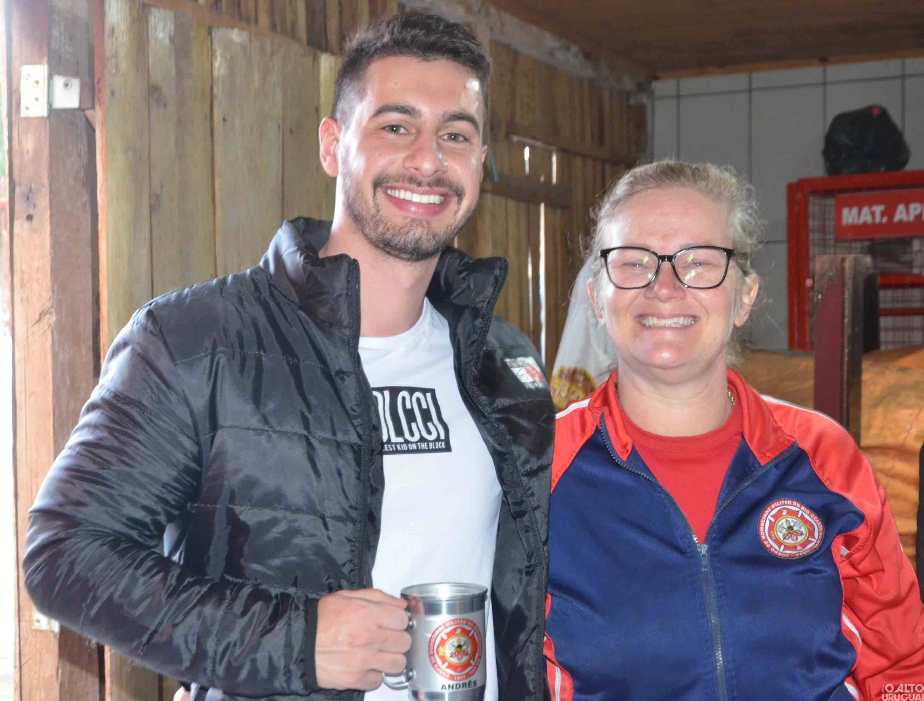 Dia do Bombeiro é comemorado em FW pela corporação